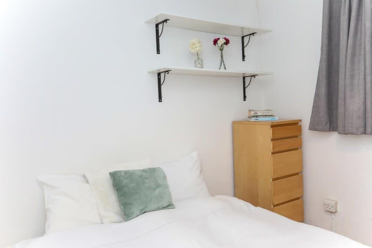 2 Bedroom Apartment In Waterloo Central London Exterior foto