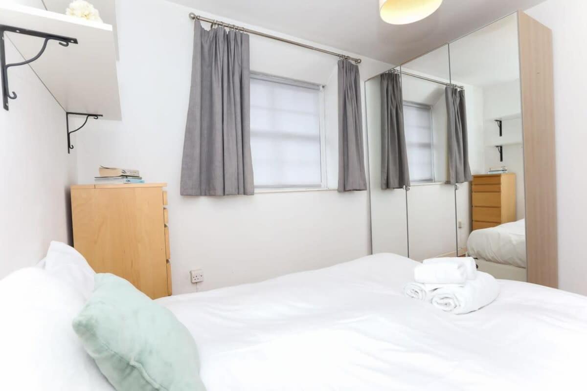 2 Bedroom Apartment In Waterloo Central London Exterior foto