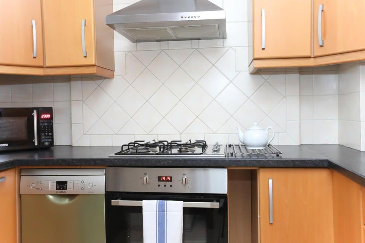 2 Bedroom Apartment In Waterloo Central London Exterior foto
