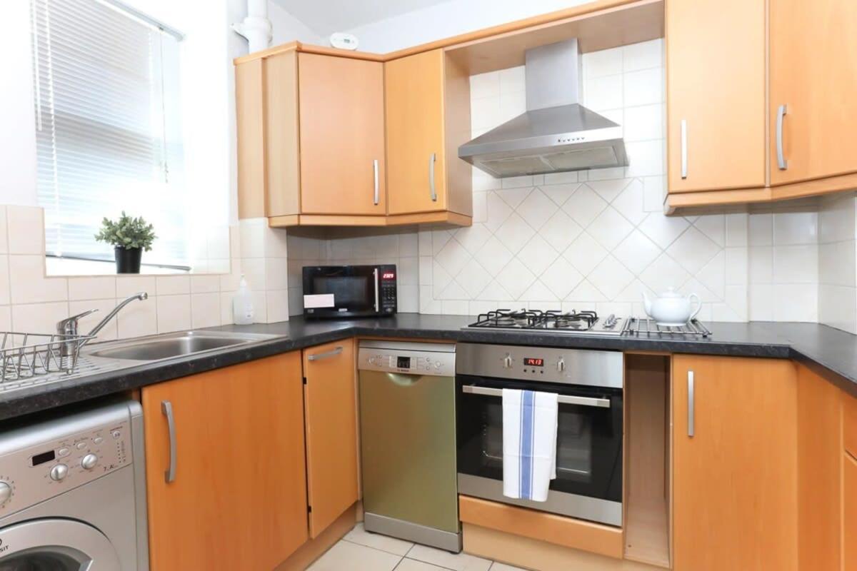 2 Bedroom Apartment In Waterloo Central London Exterior foto