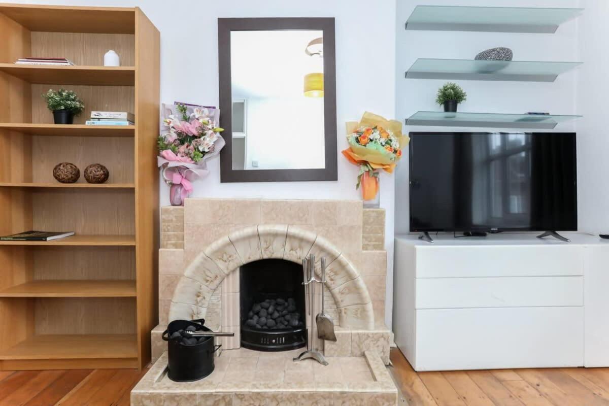 2 Bedroom Apartment In Waterloo Central London Exterior foto
