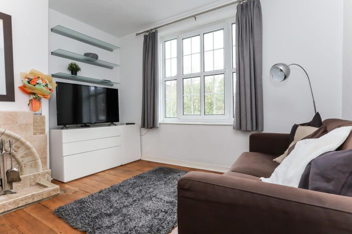 2 Bedroom Apartment In Waterloo Central London Exterior foto